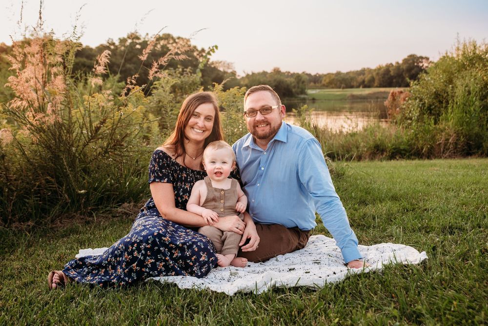 St. Louis Family Photographer Ashley Dawn Photography STL Broemmelsiek Park O'Fallon