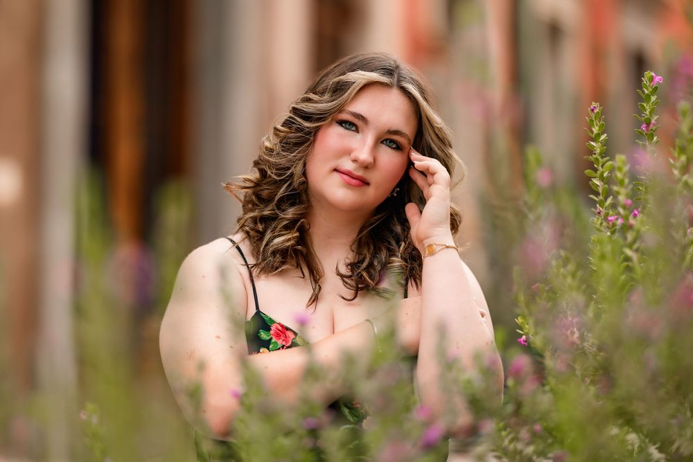 Senior posing at Mercado San Agustín in Tucson – Class of 2026 senior pictures
