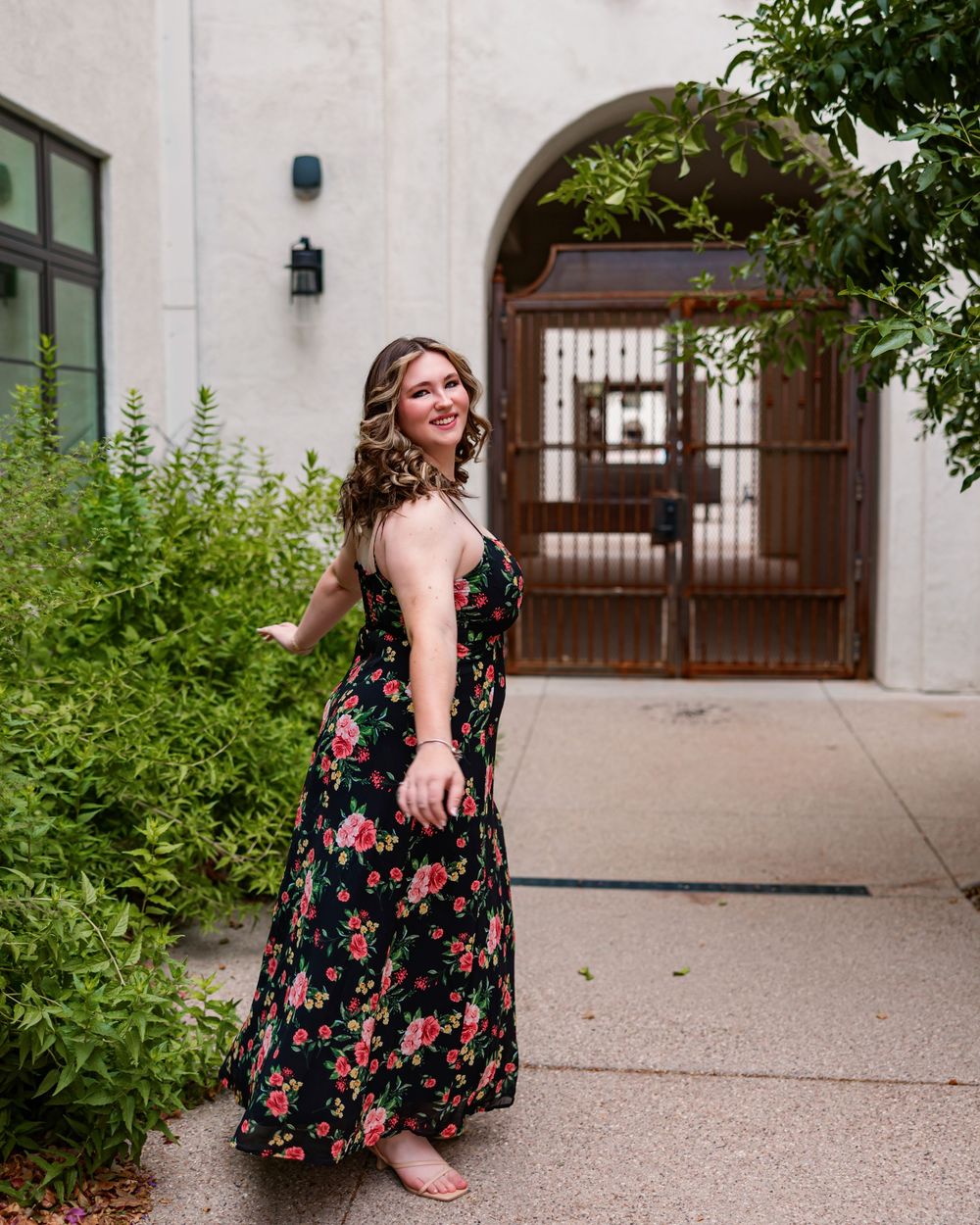 Senior posing at Mercado San Agustín in Tucson – Class of 2026 senior pictures