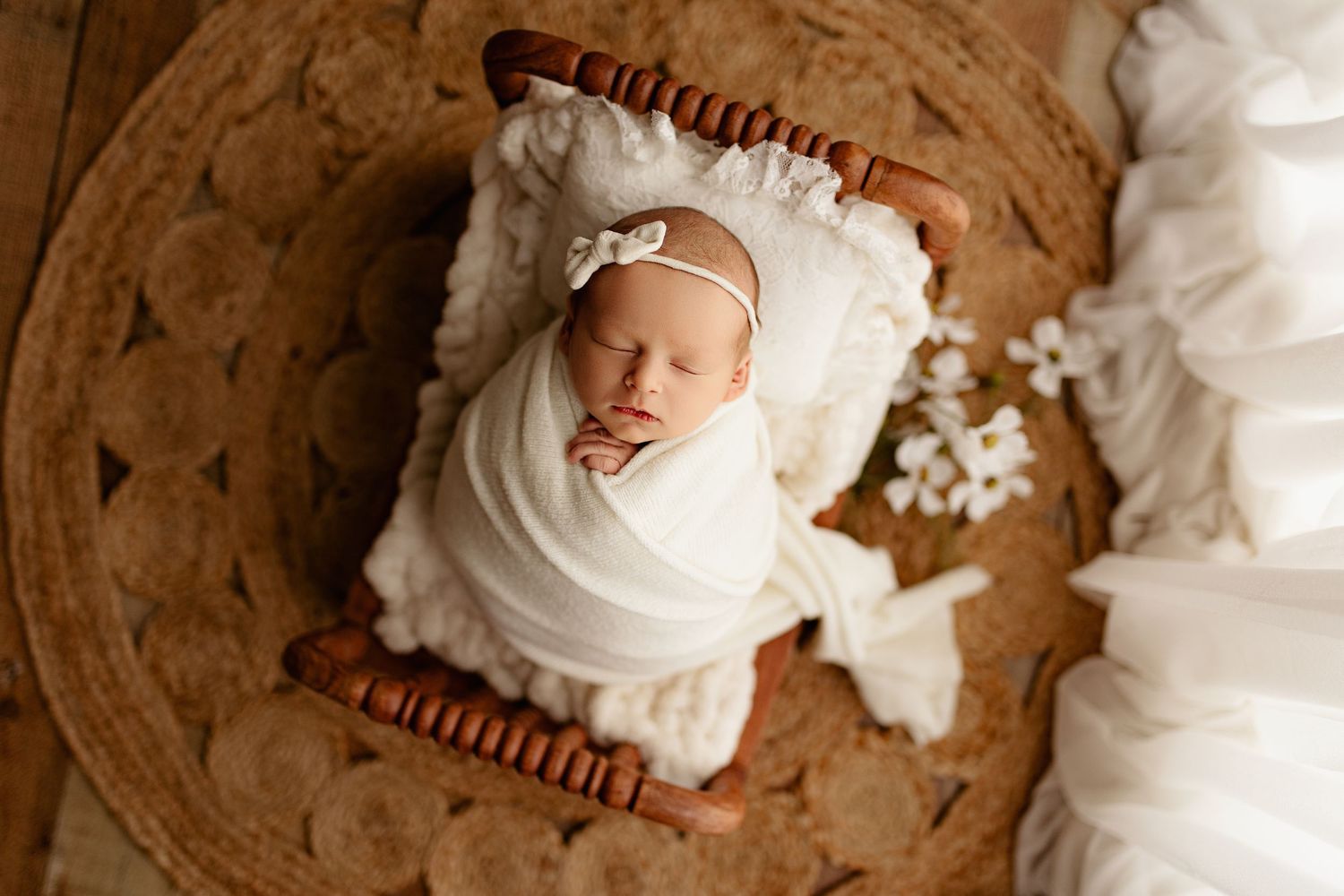 Bailey's Photography | Chillicothe OH | Studio Newborn Session | Baby’s Eyelashes and Profile