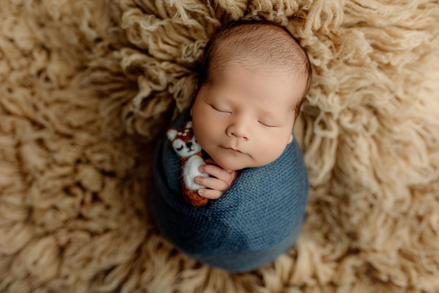 Bailey's Photography | Ironton OH | Baby in Neutral Tones | Ohio Newborn Photo Studio