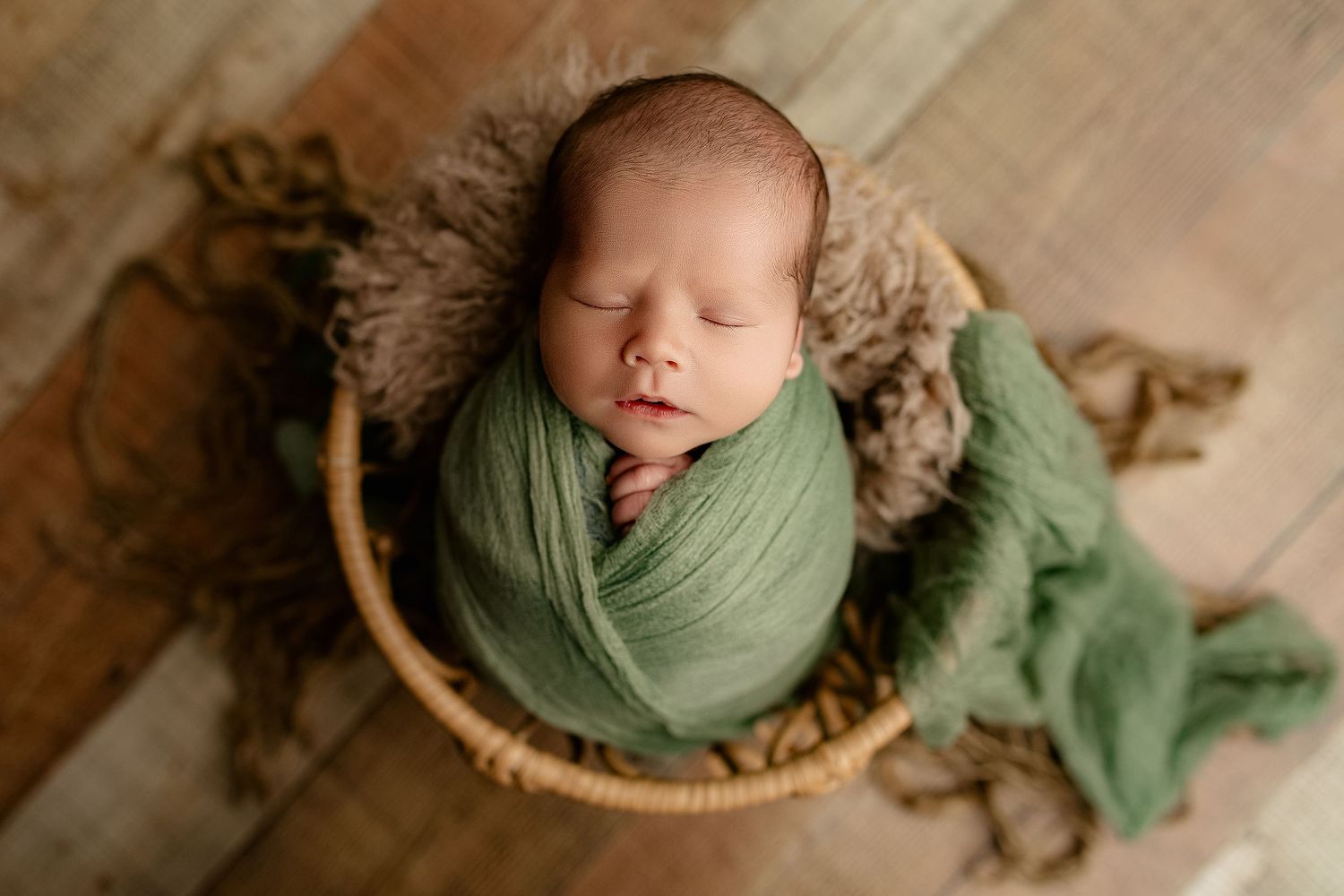 Bailey's Photography | Southern Ohio | Newborn Wrapped in Olive Green | Cozy Natural Posing