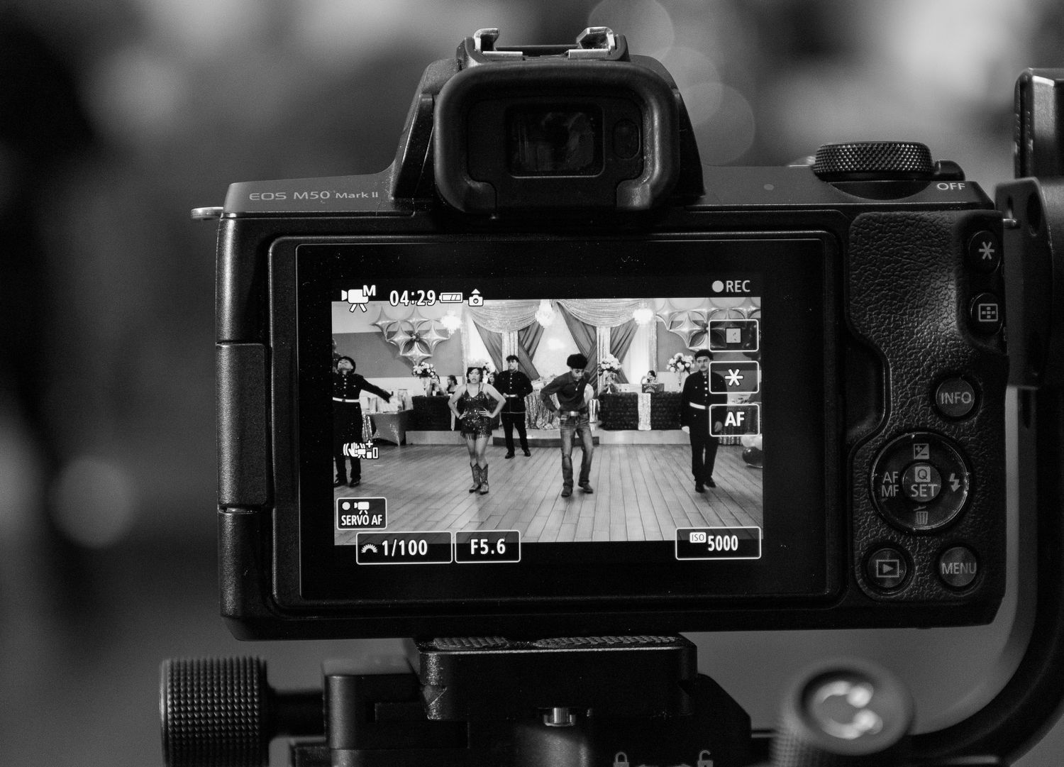 Dallas photography and video for Quinceañera
 - R & R Marcelo DFW