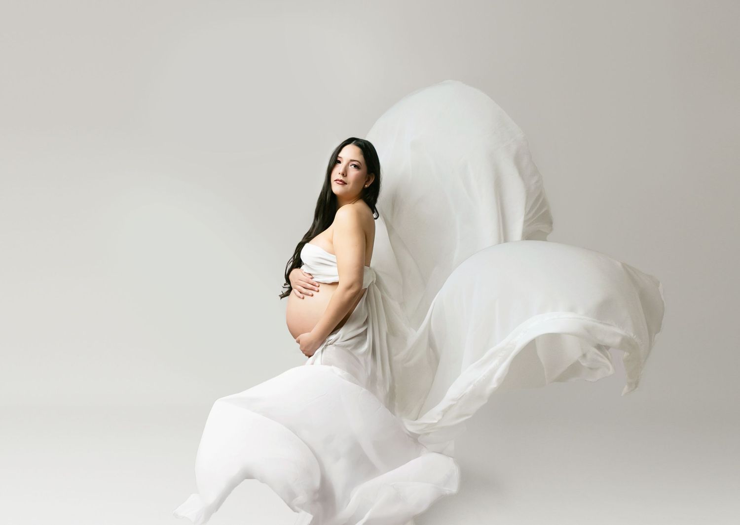 Orlando maternity Photographer, Maternity Photography Orlando, Orlando Maternity Photographer, flowy fabric maternity photos