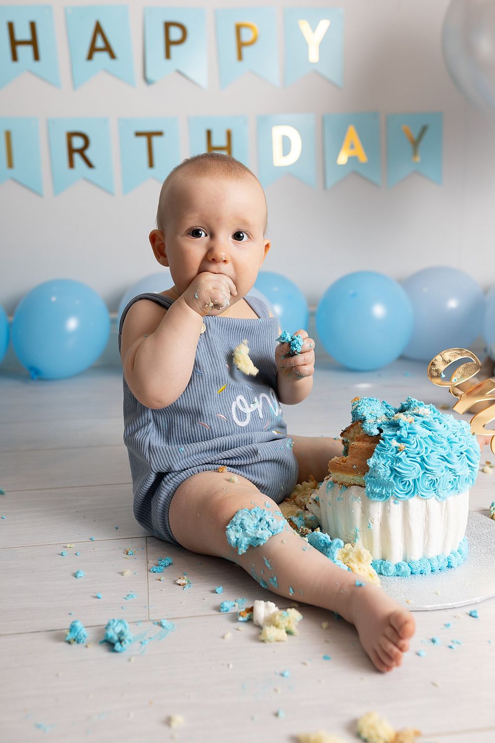 baby photographer cape town, Cake smash photographer cape town, cape town baby photographer, newborn baby photographer Cape Town, baby