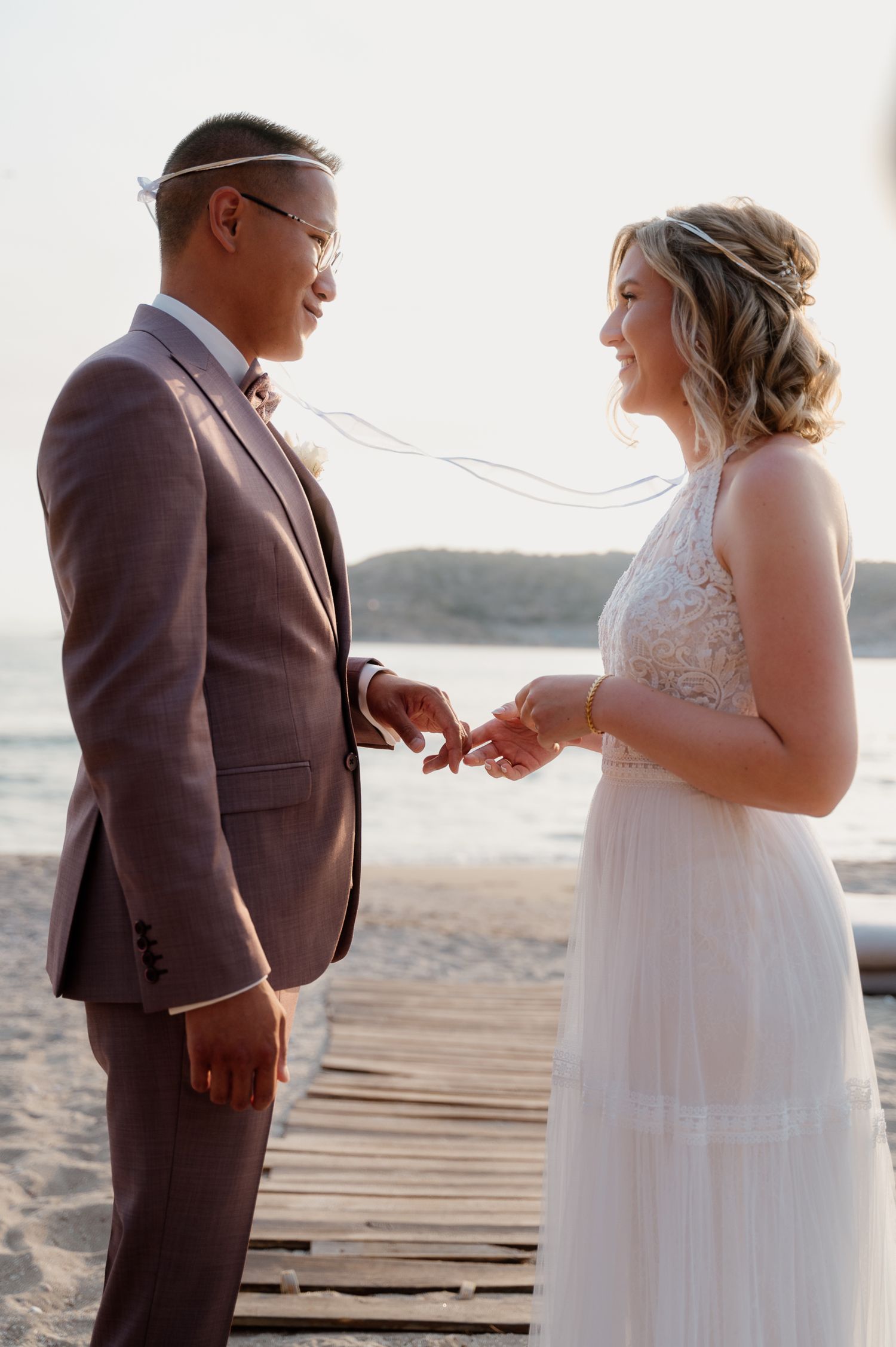 boho beach wedding Athens riviera photographer