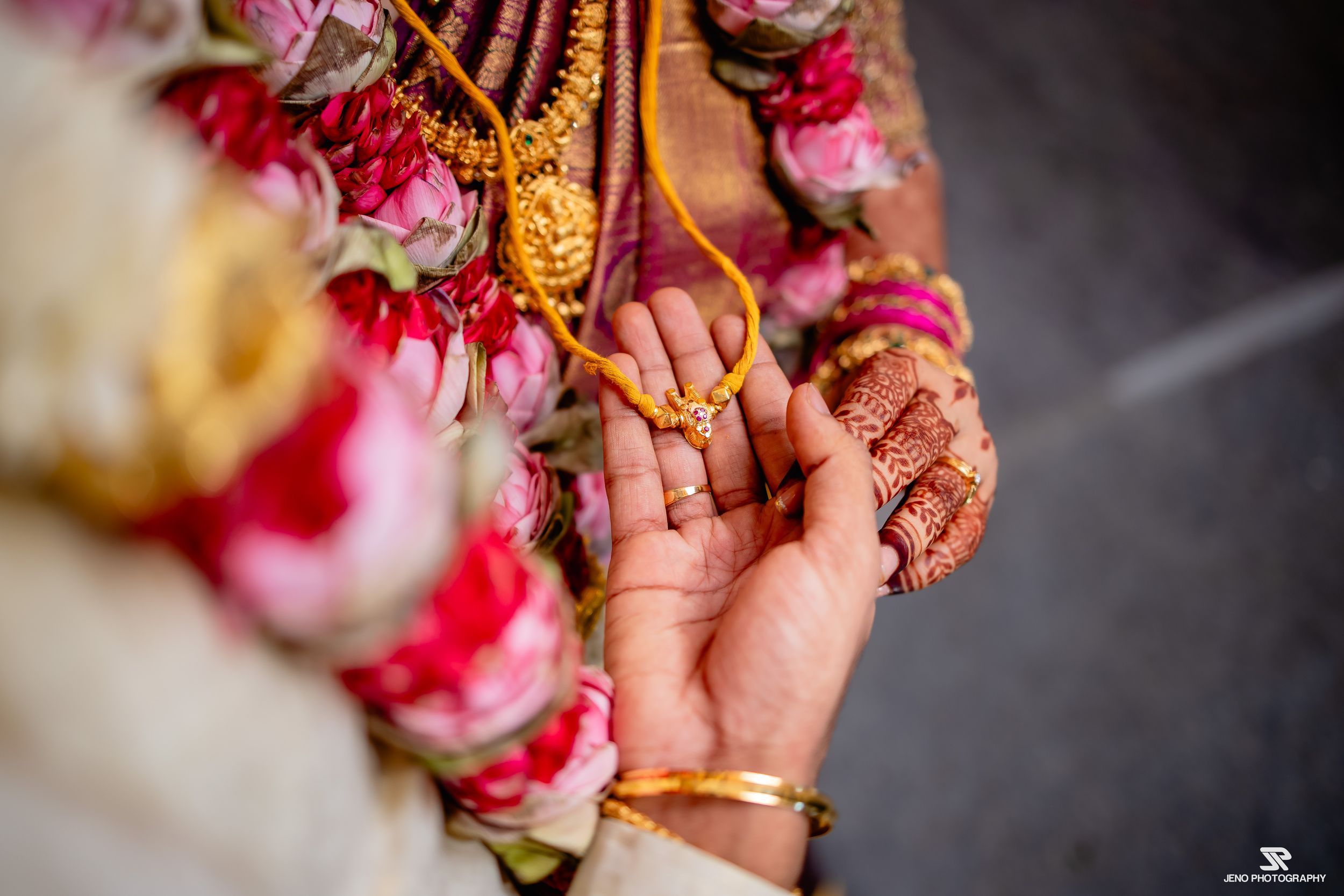 thali portrait captured by Jeno Photography