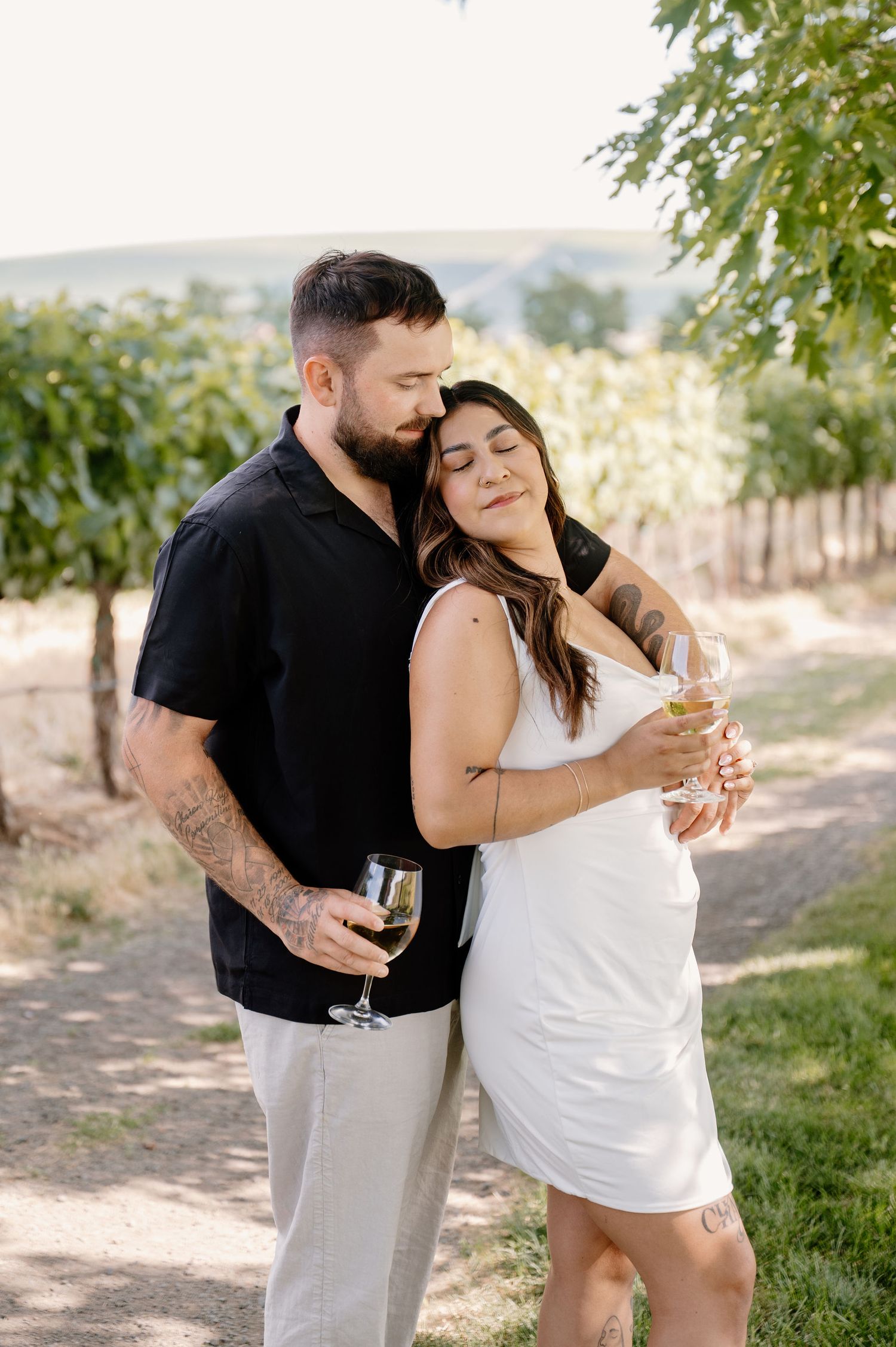 Vineyard engagement photos at Fidelitas Winery in Benton City, WA