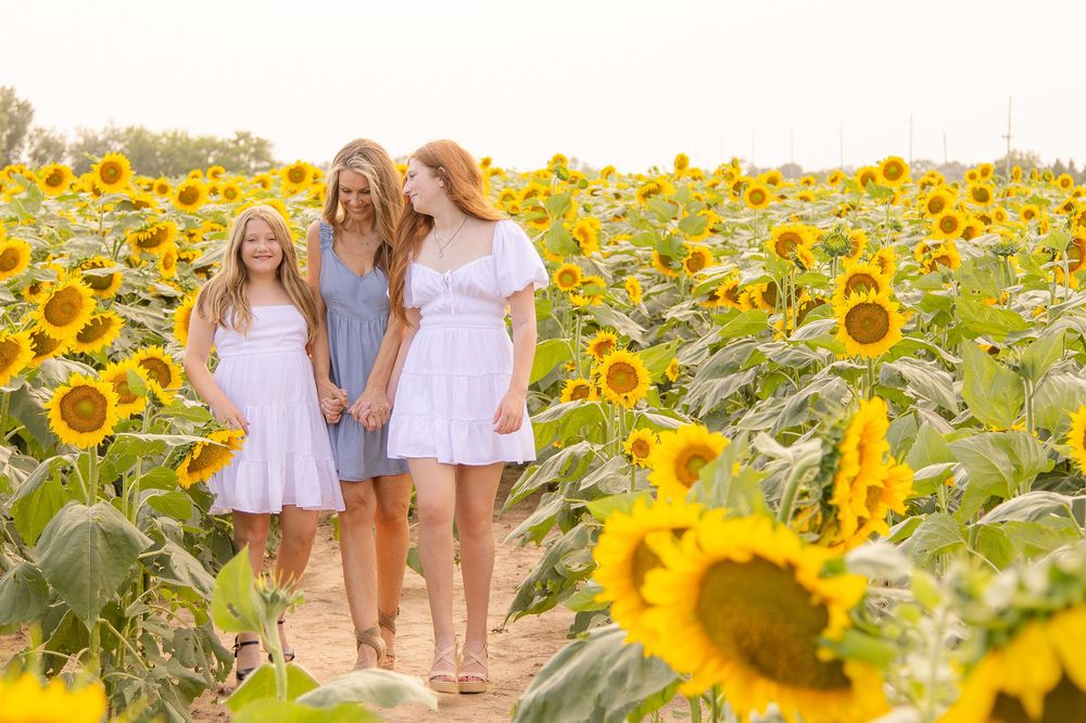 Wichita Kansas Family Photographer, Sunflower Mini's