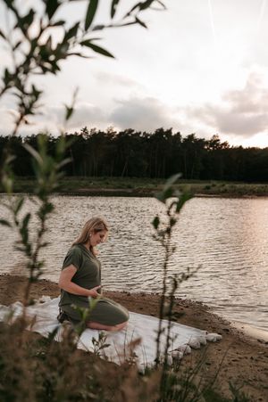 Melissa Stuer Photography Moederschapsfotograaf Moerbeke Oost-Vlaanderen 
zwangerschapshoot  water zwanger -  fotograaf waasland