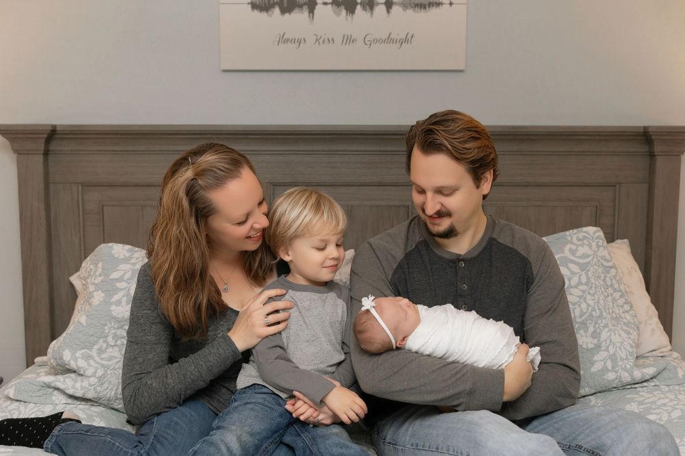 Newborn photography, in home family photos, lake country family photographer, newborn photography studio Watertown WI