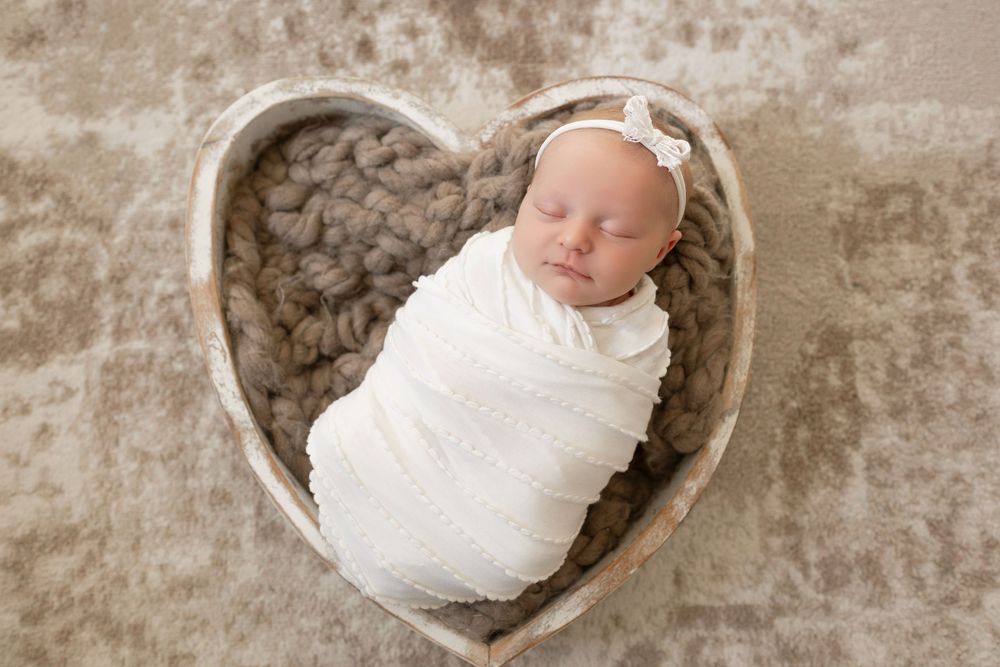 Newborn photography, in home family photos, lake country family photographer, newborn photography studio Watertown WI