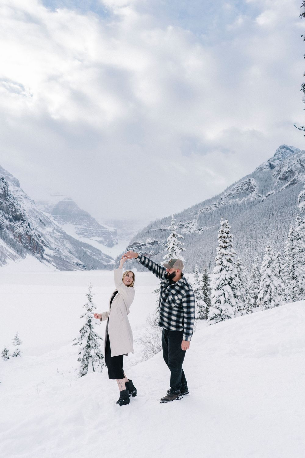 Lake Louise Photographer