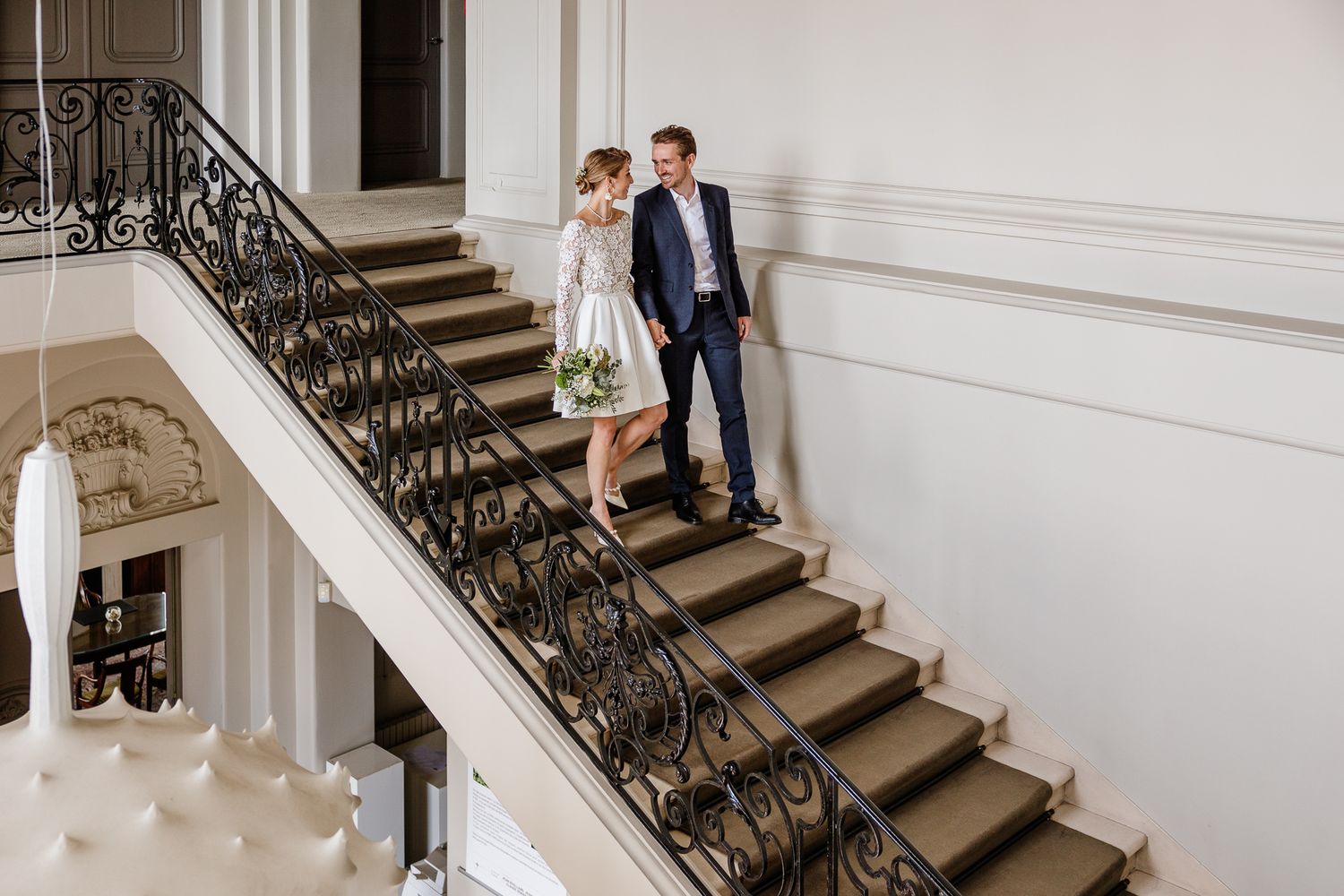 Reportage photo mariage : des photos naturelles grace a un photographe discret qui capture les moments forts sans etre vu