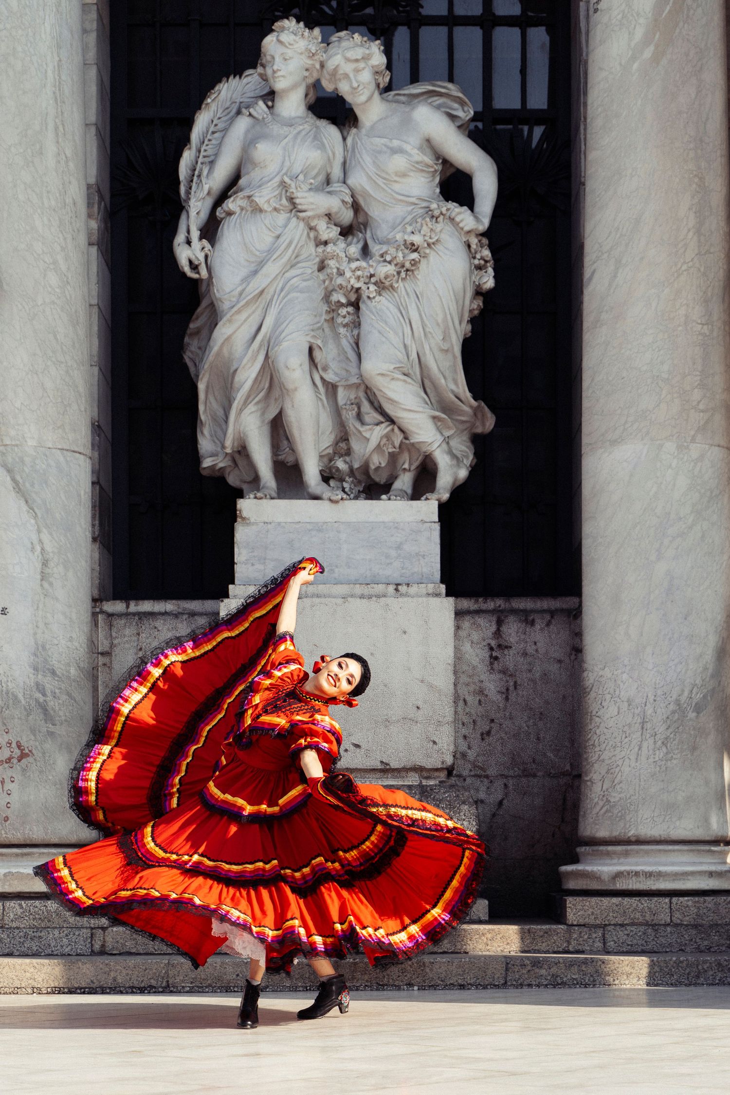 Mexico City Ballet Folklórico photoshoot highlighting movement at Palacio de Bellas Artes