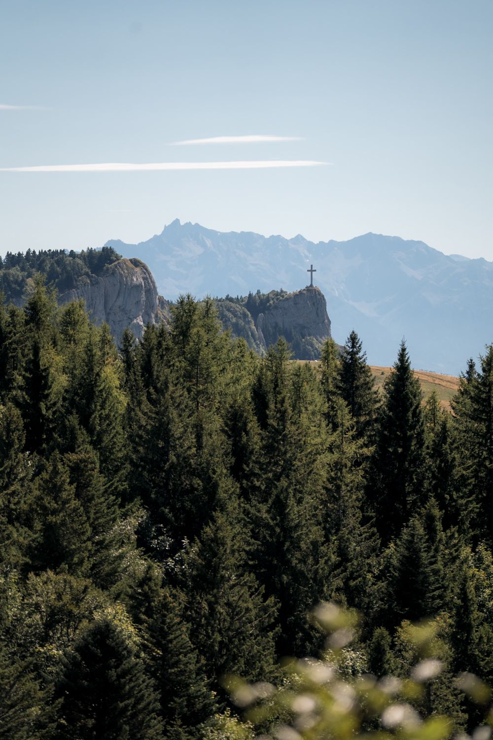 Croix du Nivolet depuis le belvédère de l'Orionde