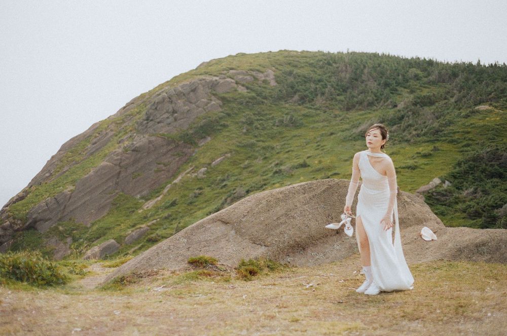 Film Photograph of an Elopement at Torbay Point St. John's Newfoundland by Documentary Wedding and Lifestyle Photographer Kaitlyn Yvette