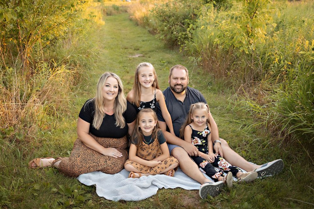 Family Photographer in Wisconsin, studio in Watertown WI serving Dodge County Jefferson County and Waukesha County