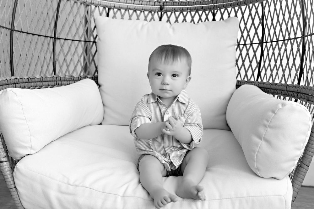 Baby Photographer in Wisconsin, studio in Watertown WI serving Dodge County Jefferson County and Waukesha County