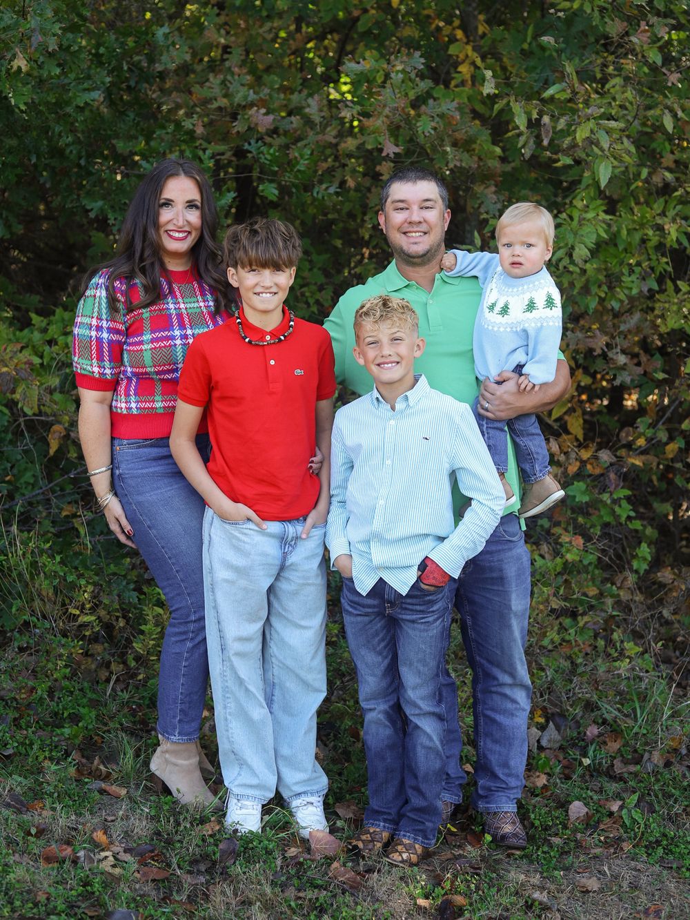 The Koenig-Ranger family Christmas 2025 photoshoot with Nicole Banet Photography.