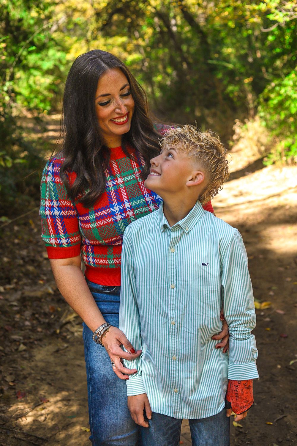 The Koenig-Ranger family Christmas 2025 photoshoot with Nicole Banet Photography.
