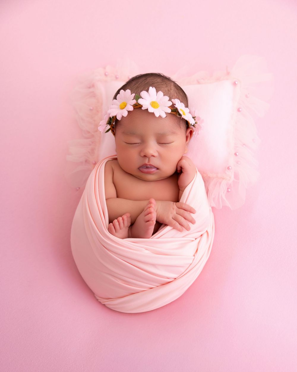 best Long Island newborn photographer, best Nassau county newborn photographer, Long Island newborn photo shoot, Nassau county newborn photo