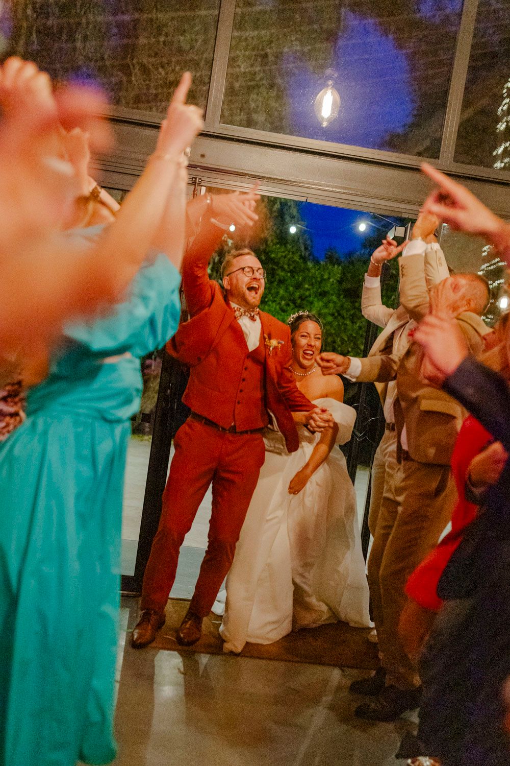 Entrée des mariés lors d'un mariage en Charente-Maritime