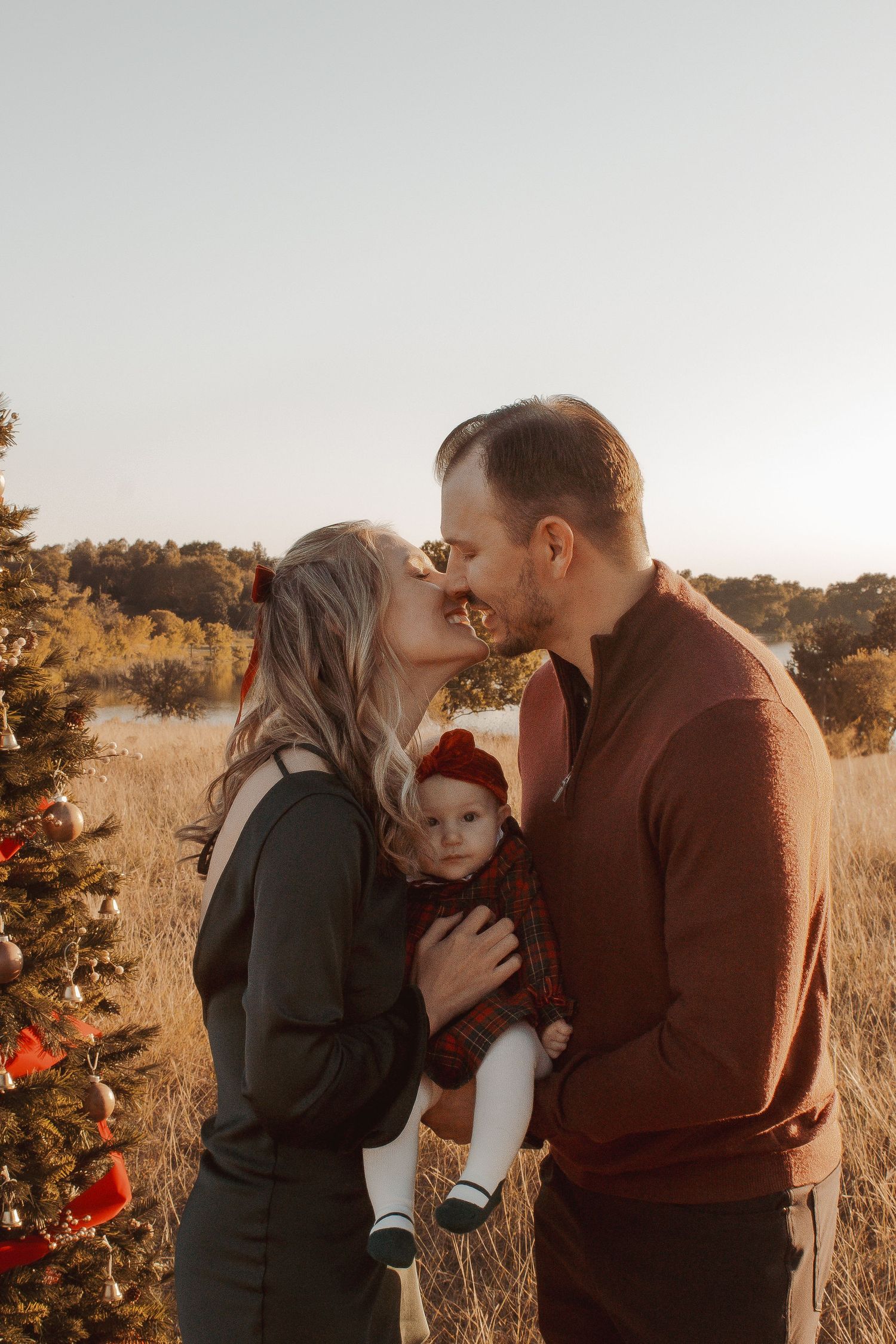 First time family Christmas photos