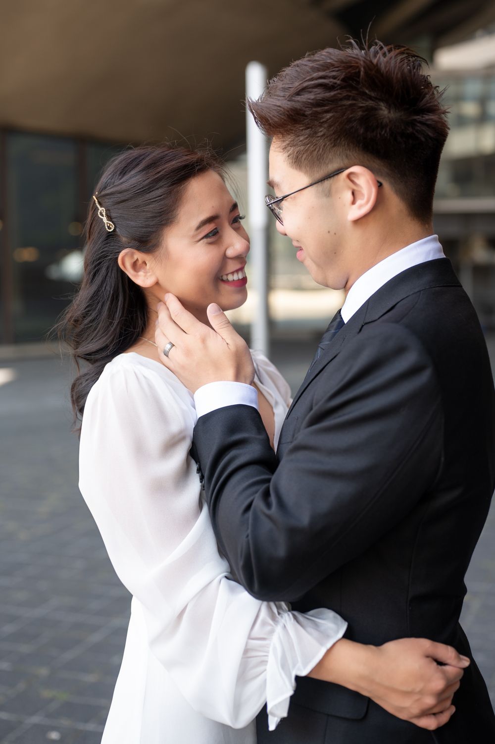 Toronto City Hall Wedding | Elegant At-Home Portrait | Bride in White Dress with Bouquet | Intimate Couple Photography
