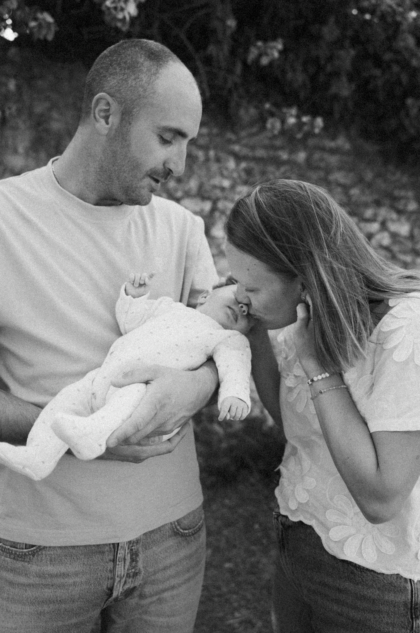 Shooting bébé en extérieur proche de Montpellier