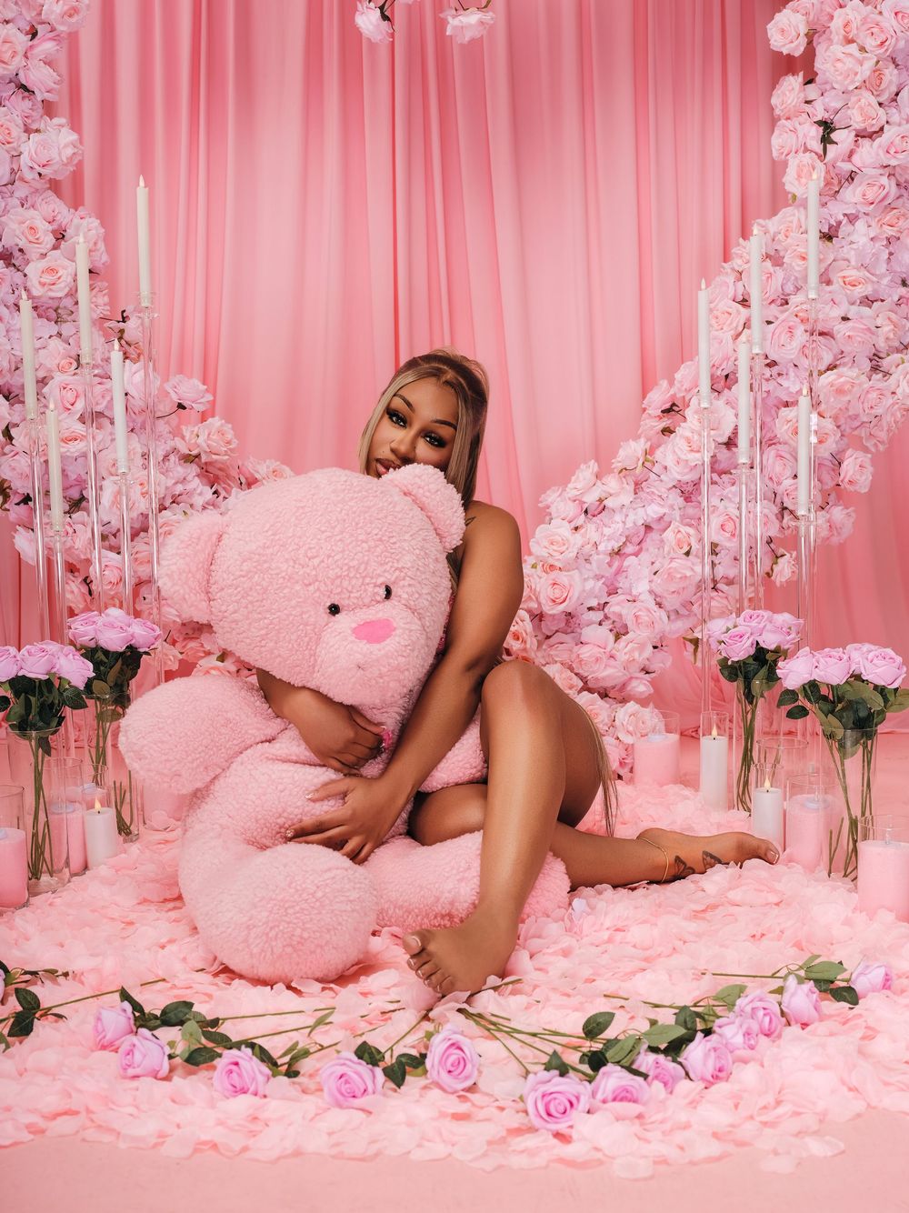Pink aesthetic photo series with plush teddy bears and floral arrangements against a rosy backdrop.