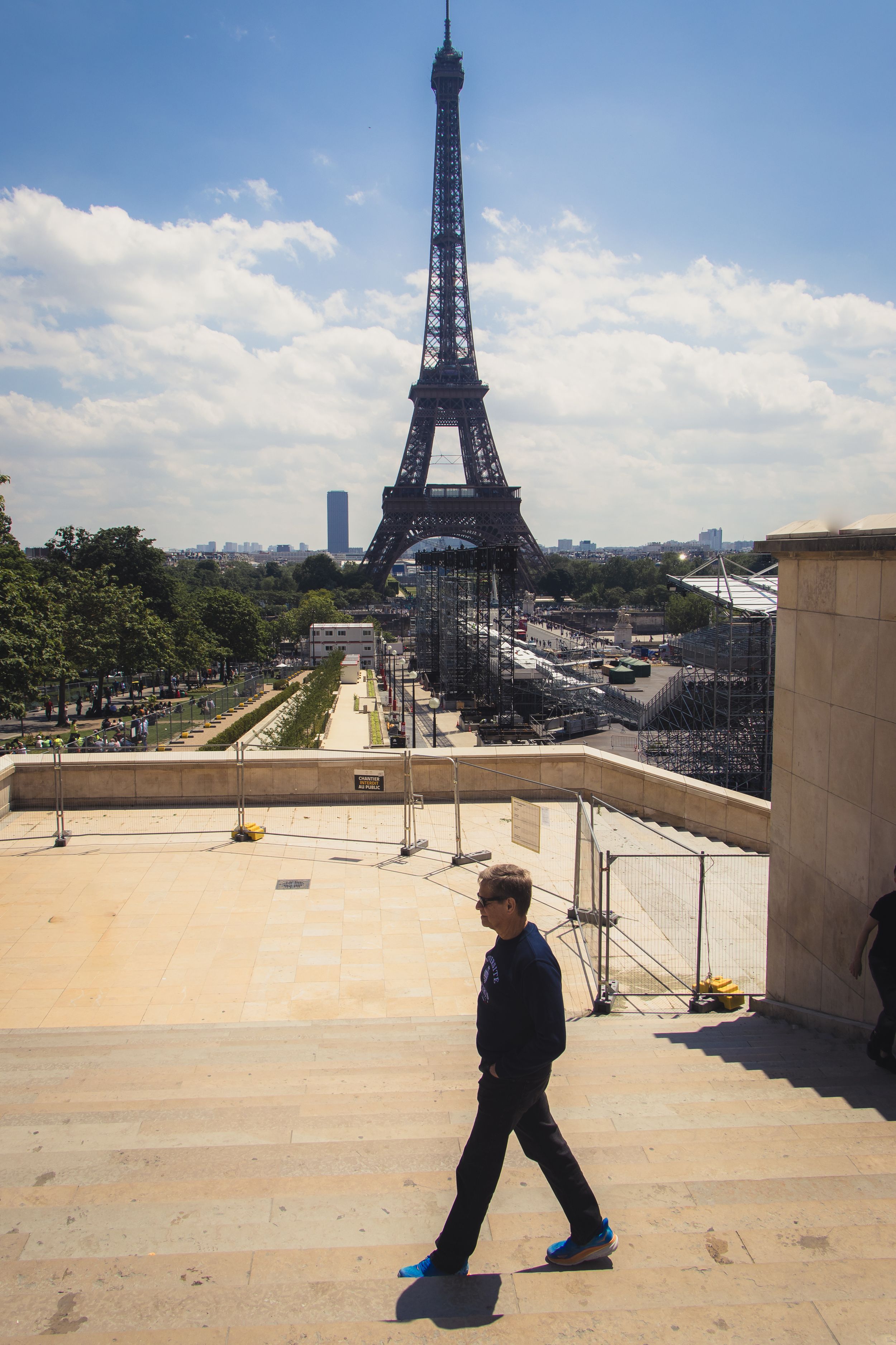 Documentary style wedding photographer Paris, Italy and England. street style photographer NYC and Europe. NYC editorial style photographer.