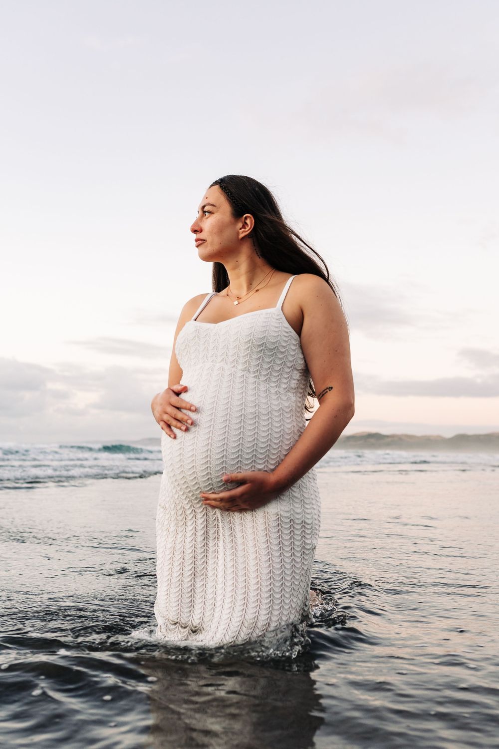 Raglan Maternity Photoshoot. Irene Maton Photography. Waikato, New Zealand