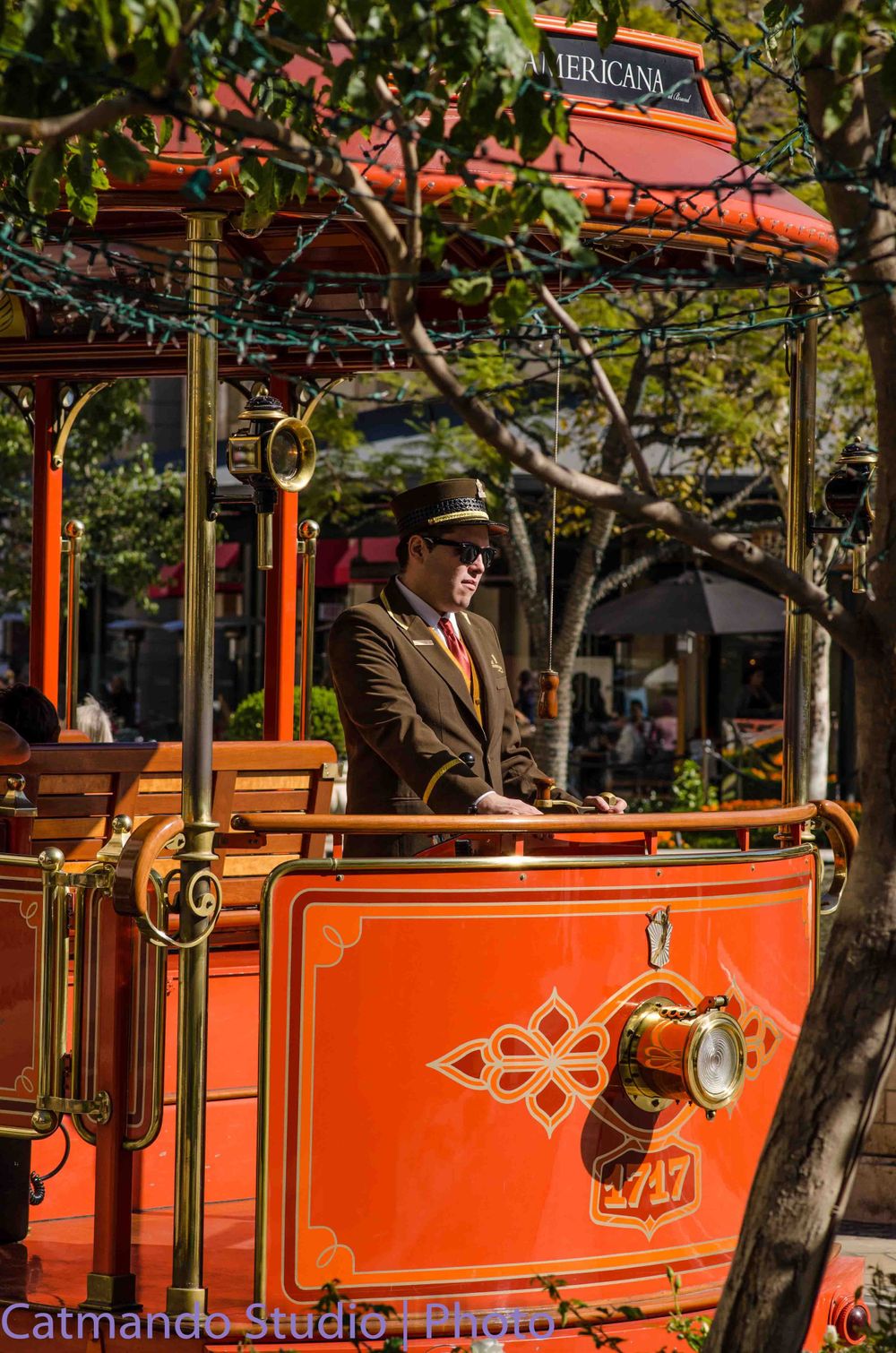 Candid from #The Americana at Brand.  #eventphotography #familyphotographer #photographer #portraitphotographer