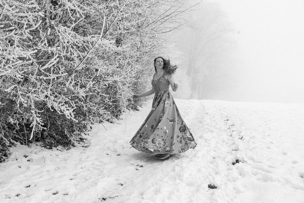 A creative shoot in the snow covered woodland in Rüti, Zürich.