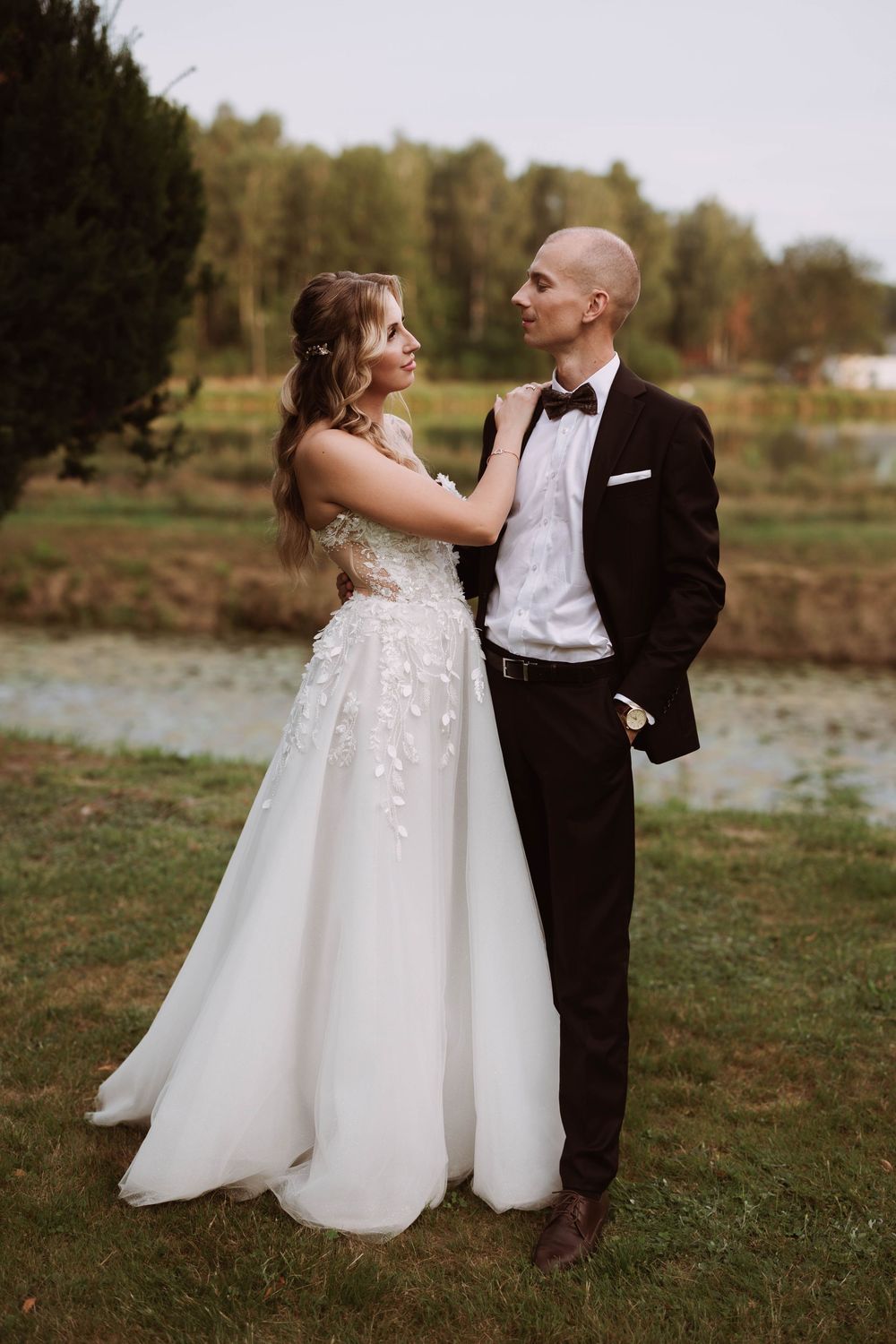 Elegancka sesja ślubna w plenerze, Warszawa