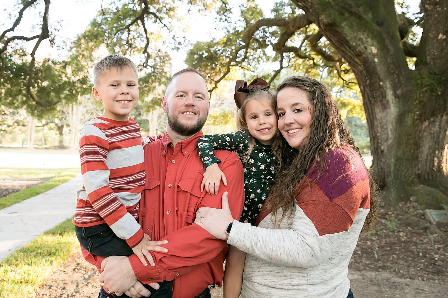 Family Portraits taken at the State Capitol Gardens in Baton Rouge.