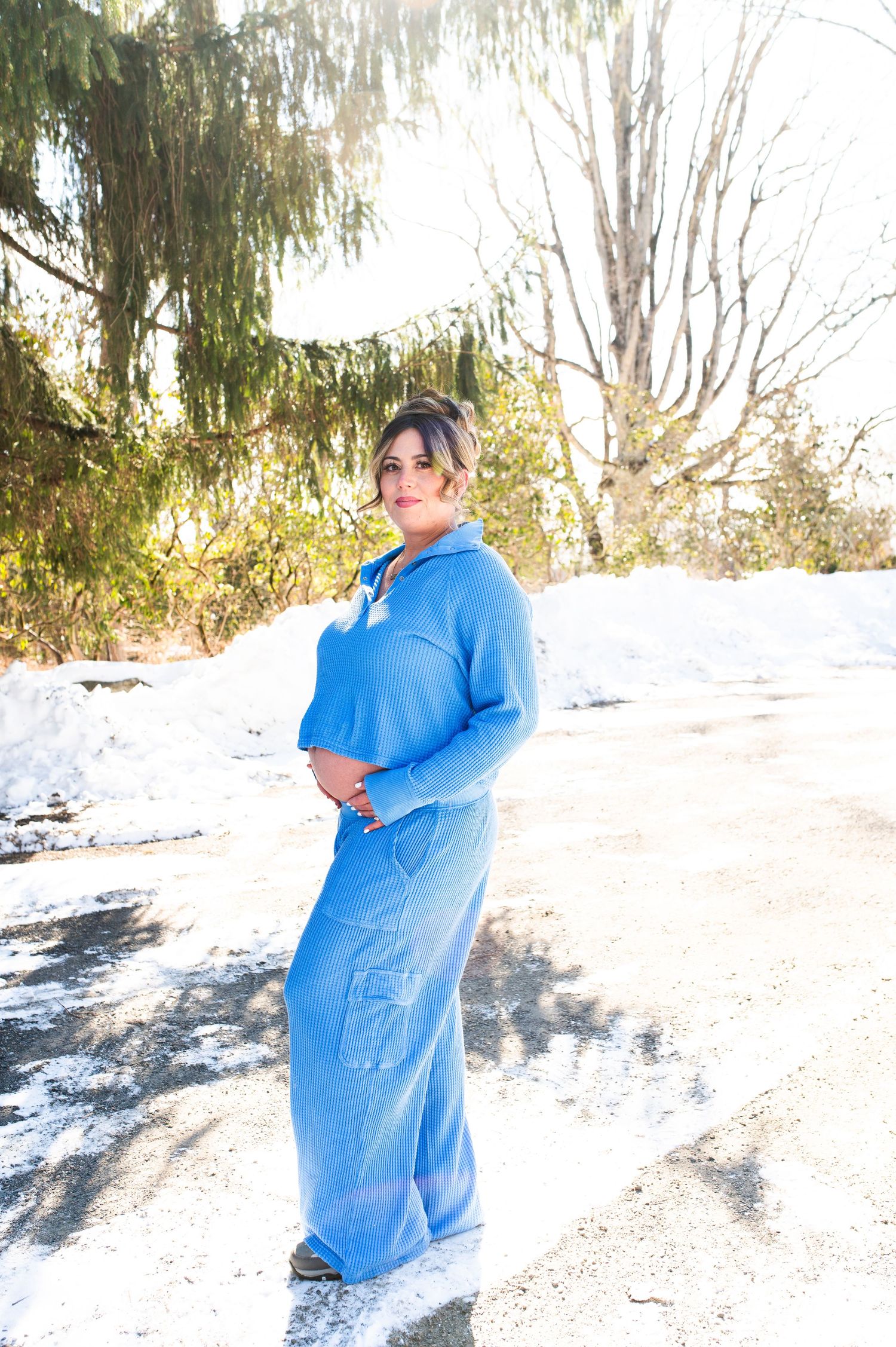 Winter maternity photography session in Somerset County, NJ, winter maternity photography, Somerset County NJ Somerset County NJ maternity