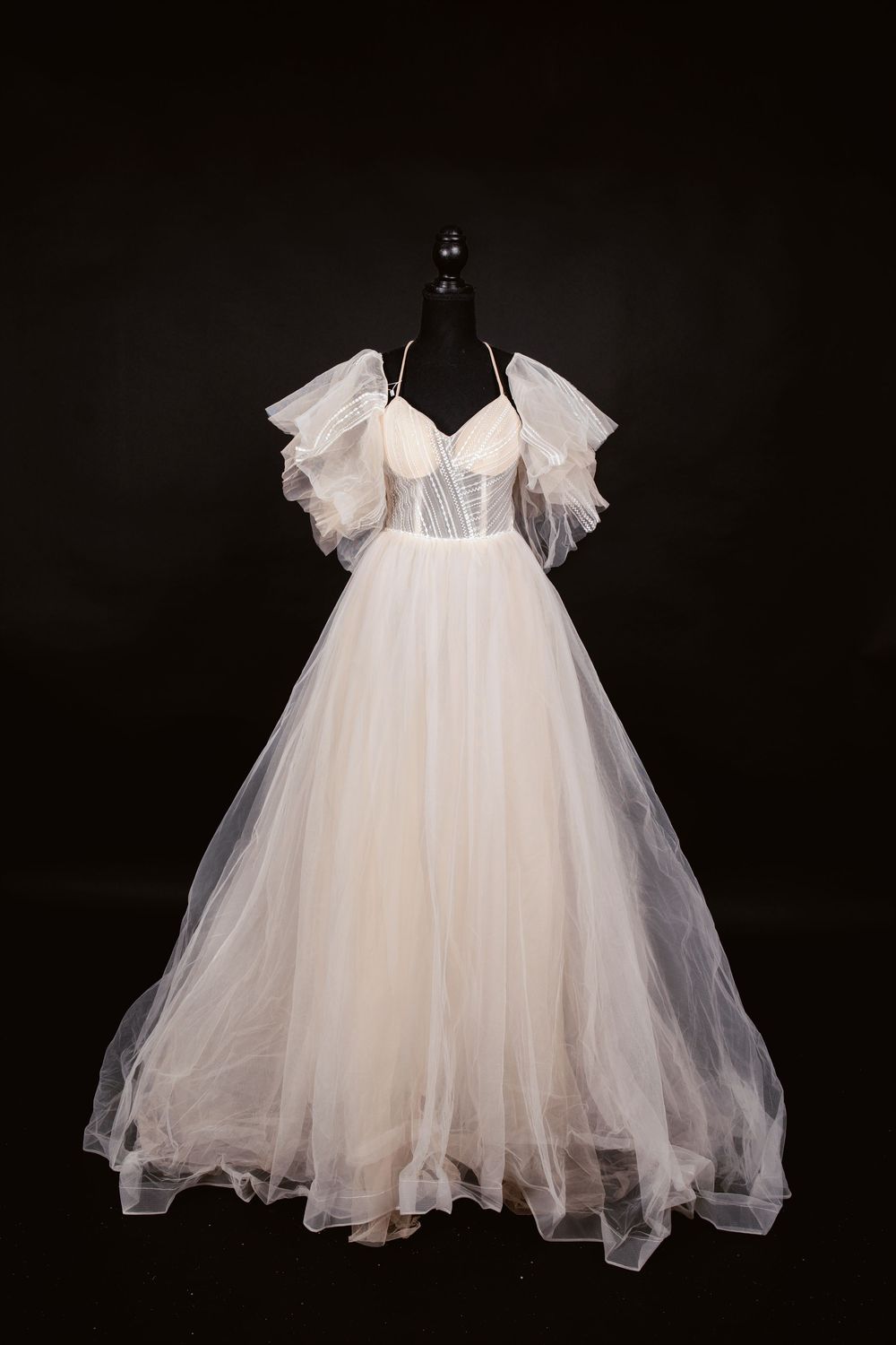 rental wedding dress