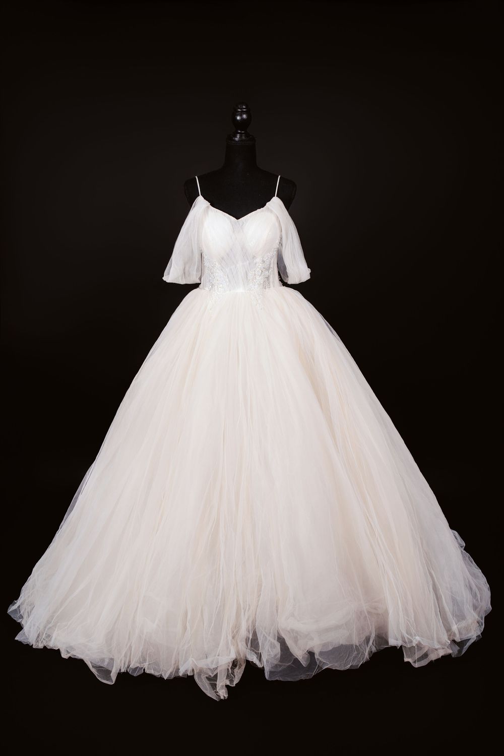 rental wedding dress