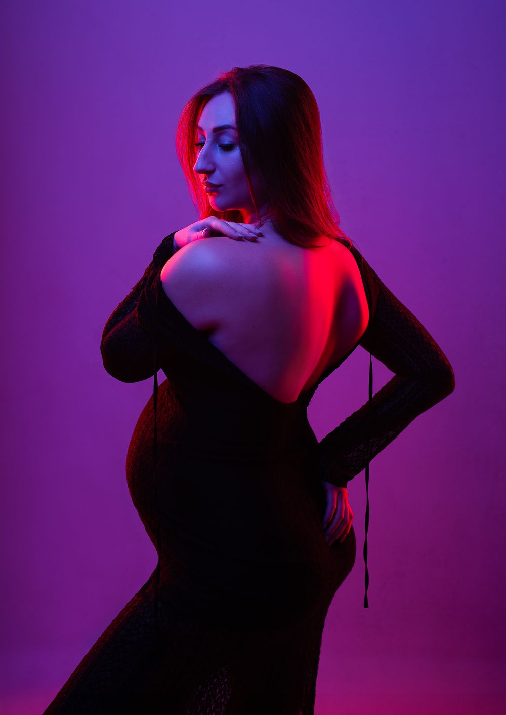 Creative maternity editorial portrait