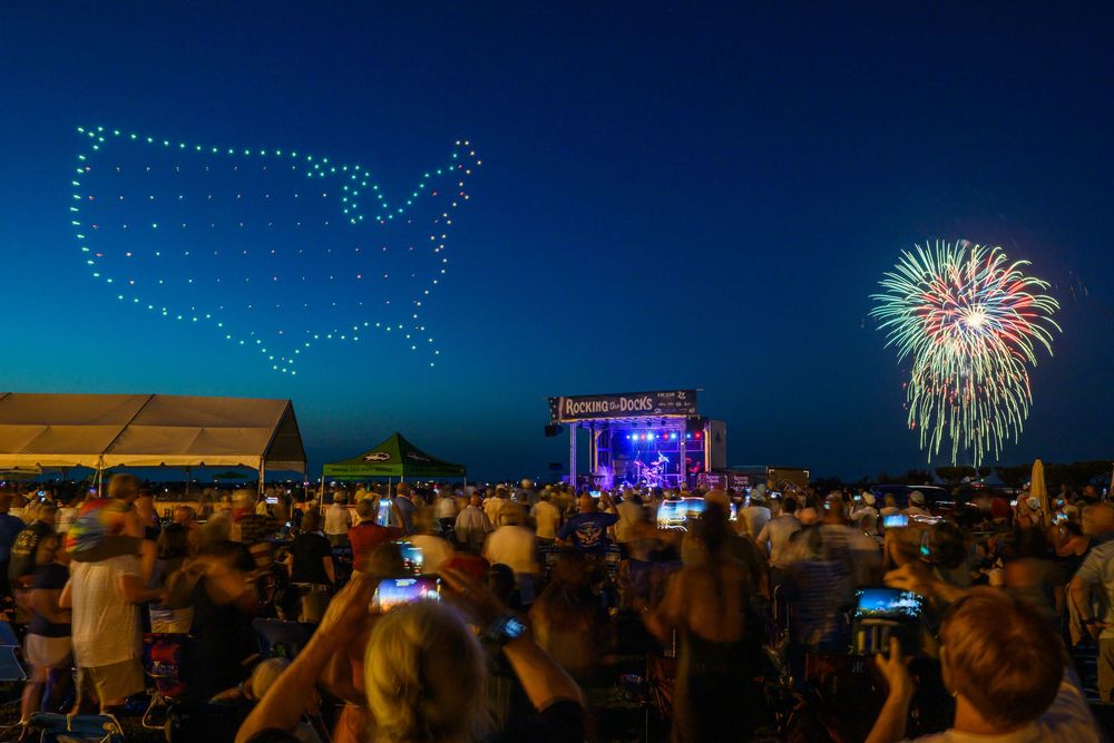 rocking the docks drone and fireworks show
