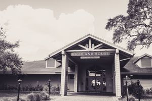 documentary style wedding photography on a golf course in Tampa, Dunedin, Clearwater, St Pete, Naples, West Palm, Florida and Scotland