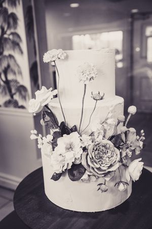 editorial style wedding photography on a golf course in Tampa, Dunedin, Clearwater, St Pete, Naples, West Palm, Florida, and Scotland