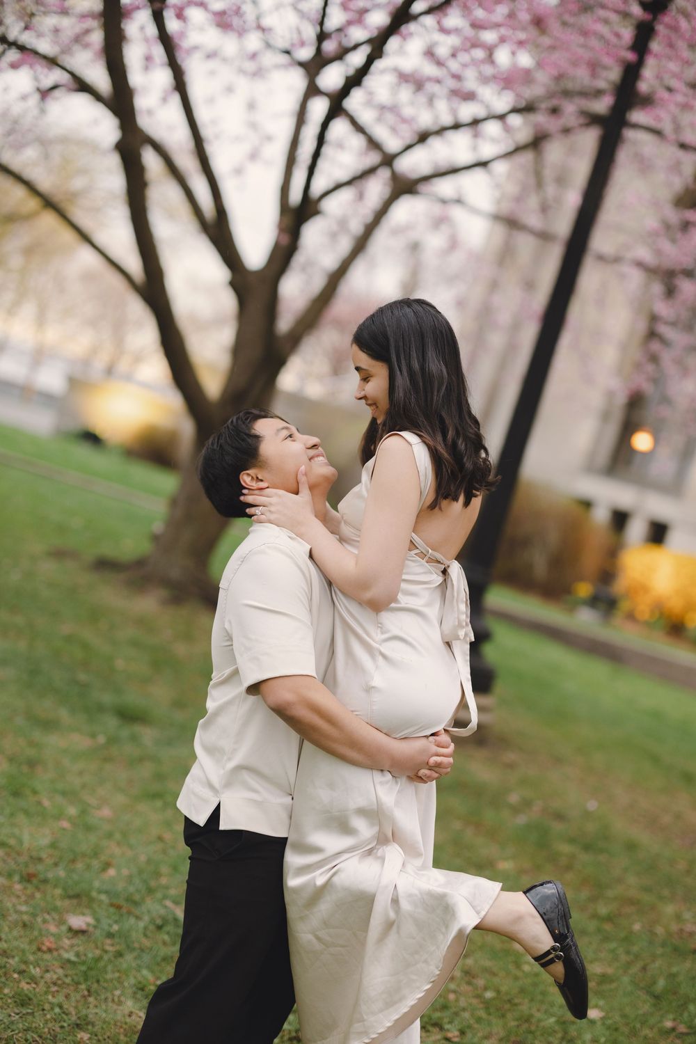 cherry-blossom-engagement-session-Toronto.jpg
 cherry blossom engagement photoshoot in Toronto
