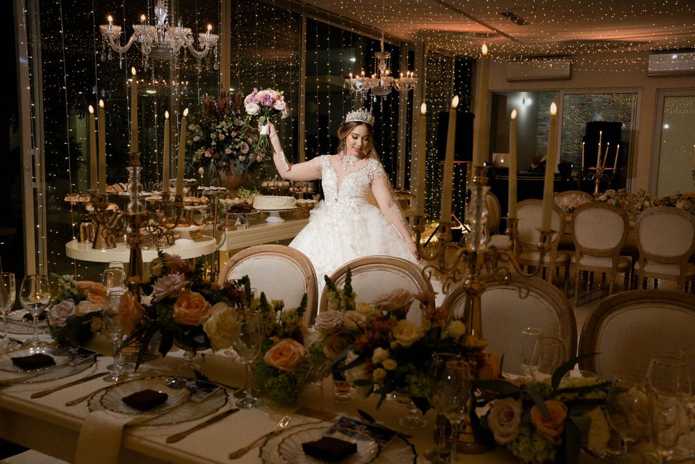 Eucaristía y matrimonio religioso al aire libre celebrado en los jardines de una quinta privada en el Cesar.