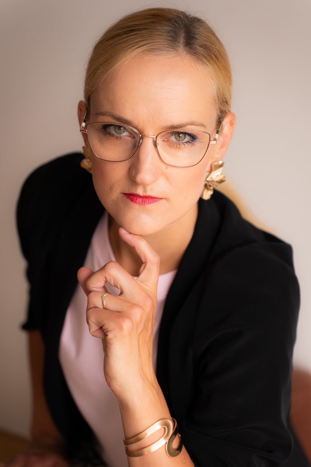Headshot of a business woman