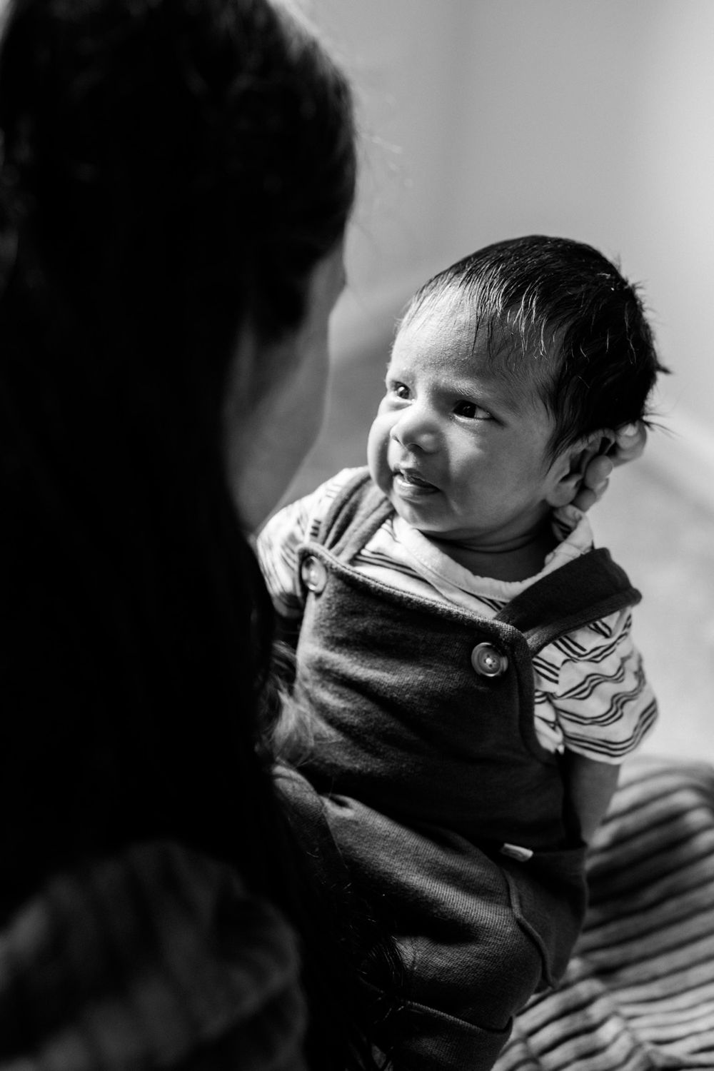 At home newborn and family portraits. Photography by Two Birds. Lockport, Illinois Photographer.