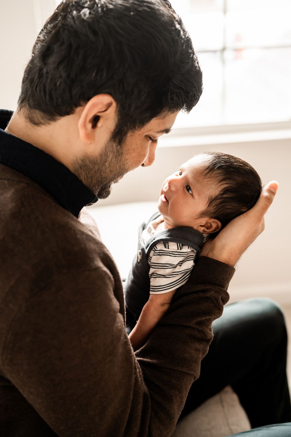 At home newborn and family portraits. Photography by Two Birds. Lockport, Illinois Photographer.