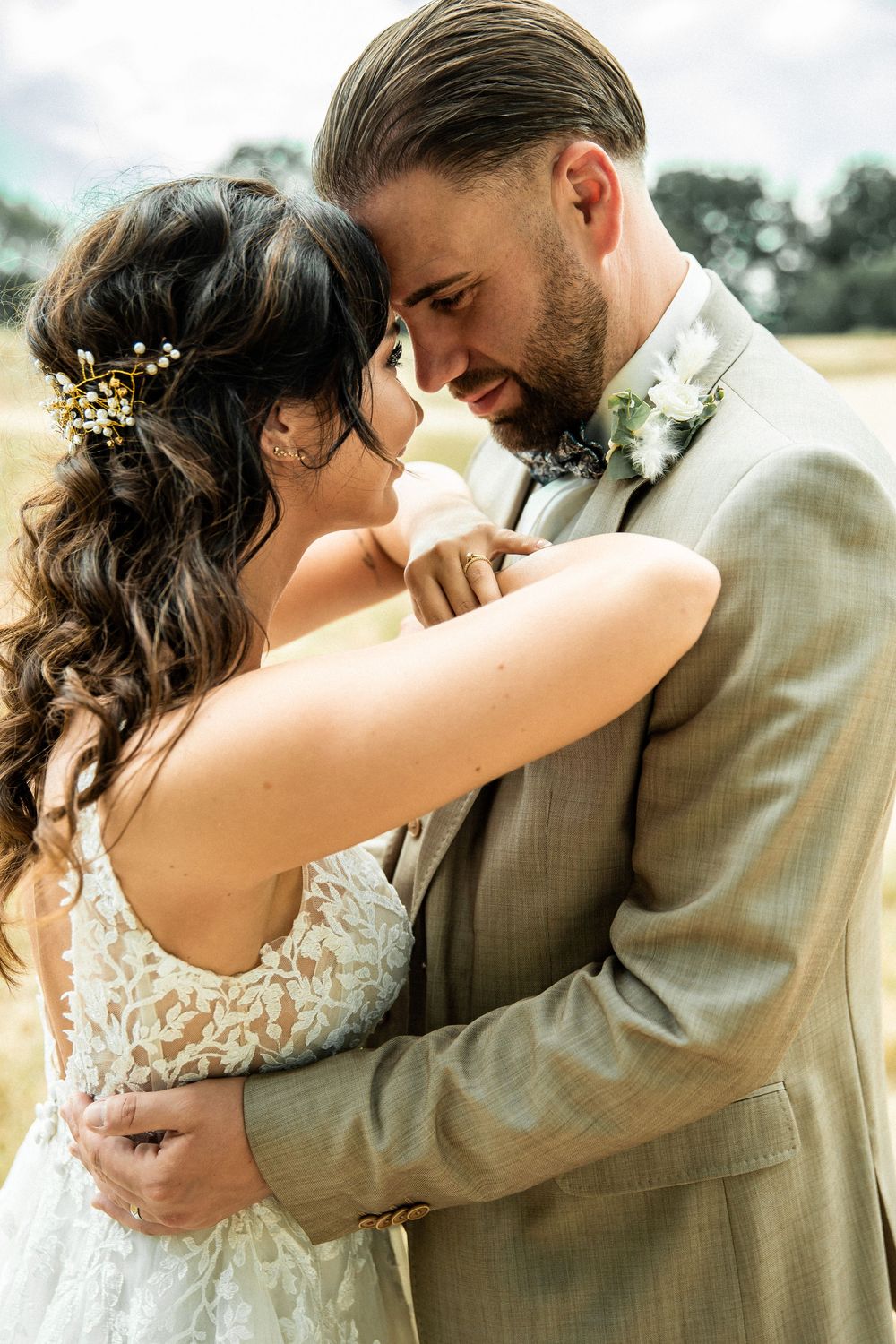 Hochzeitstanz, Brautpaar, Hochzeit, bride, groom, fist dance, first look, love, wedding, elegant , boberger dünen hamburg